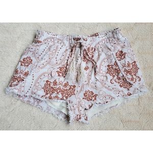 Honey punch white and brown pattern shorts